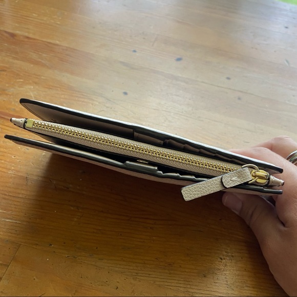 KATE SPADE ♠️ | wallet - Picture 10 of 15